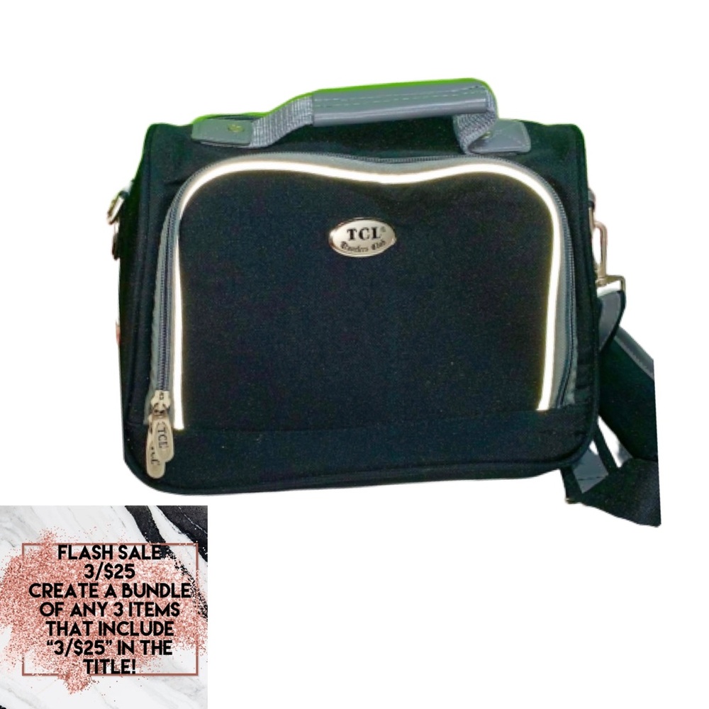 3/$25 | TLC Traveler’s Cosmetic Tote/Bag | Black
